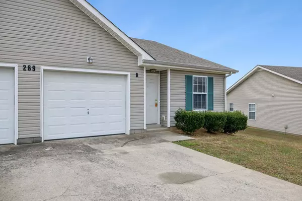 Clarksville, TN 37042,269 Executive Avenue #B