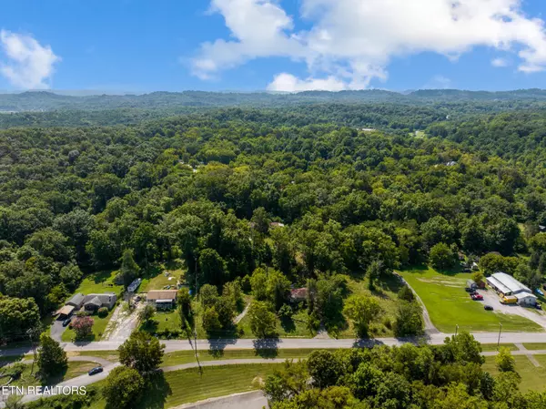 Knoxville, TN 37920,3006 McClure Lane