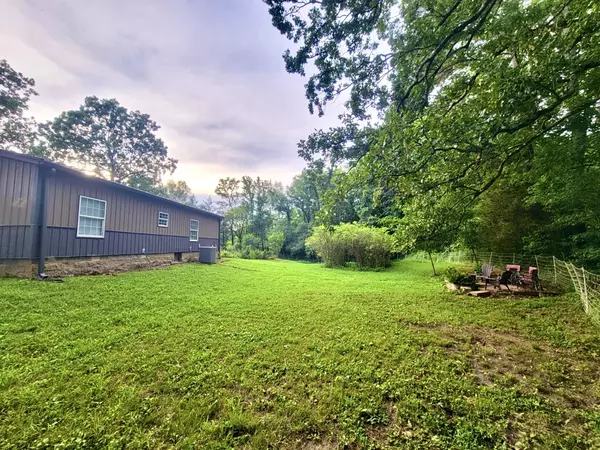 Linden, TN 37096,339 Flatwoods School Rd