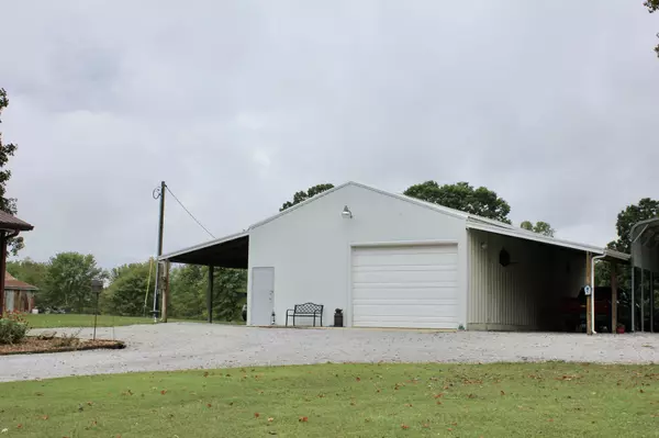 Monteagle, TN 37356,375 Nickajack Trl