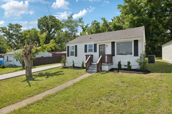 Ashland City, TN 37015,105 Batson St