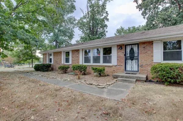 233 Pine Mountain Rd, Clarksville, TN 37042