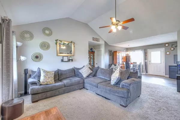 Unionville, TN 37180,216 Deer Point Road