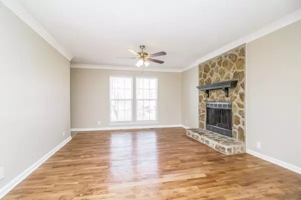 Antioch, TN 37013,5001 Pebble Creek Dr