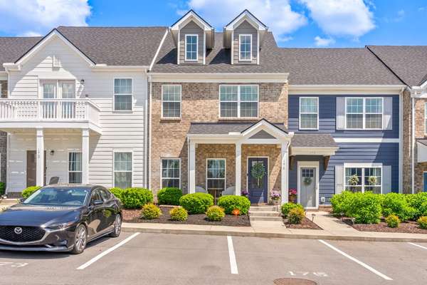 175 Harvard Dr, Gallatin, TN 37066