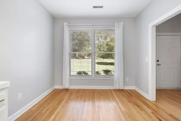Nashville, TN 37215,4207A Kirtland Rd