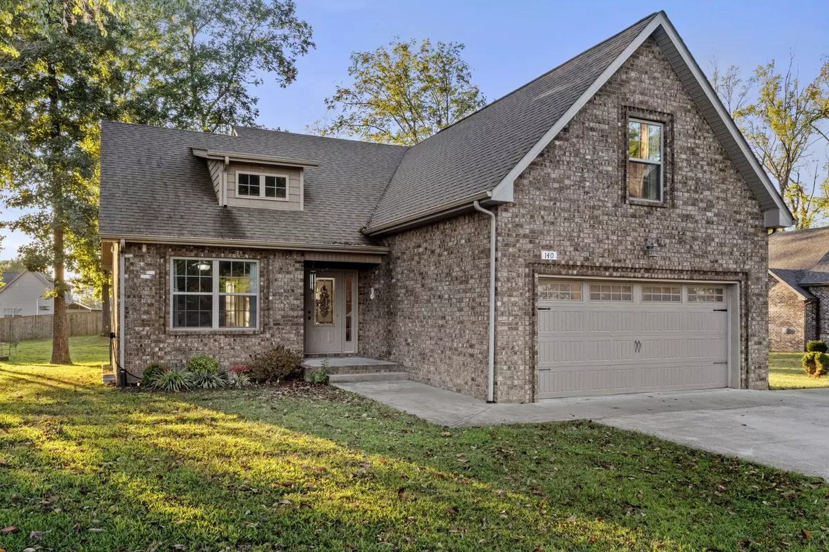 Portland, TN 37148,140 Irish Oaks Dr