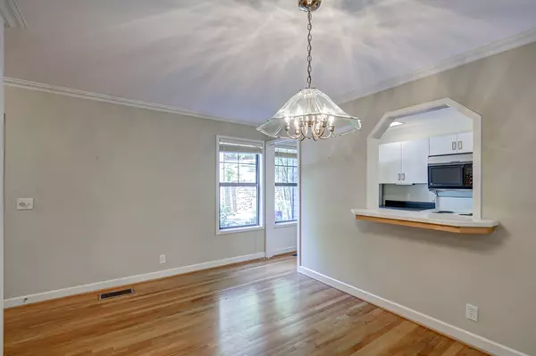 Nashville, TN 37221,937 Harpeth Trace Dr