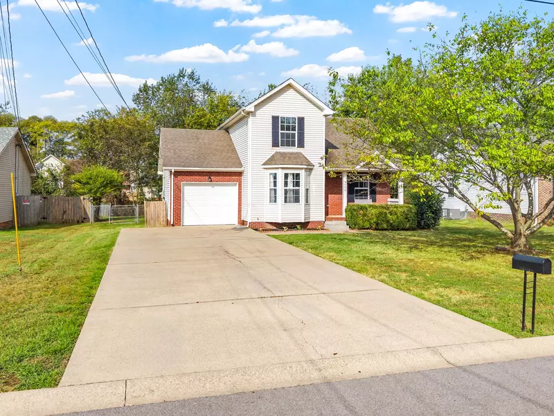 3446 Loon Dr, Clarksville, TN 37042