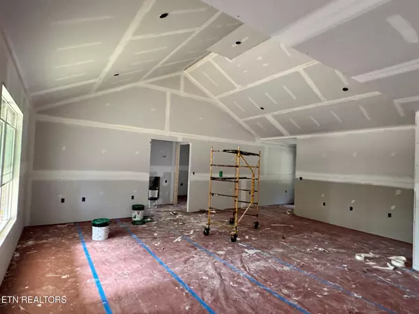 Clarkrange, TN 38553,164 Green Acres