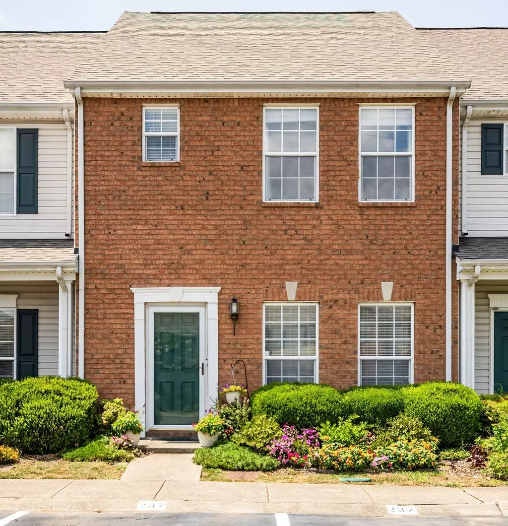 Nashville, TN 37211,237 Northcrest Commons Cir