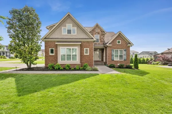 1384 Round Hill Ln, Spring Hill, TN 37174