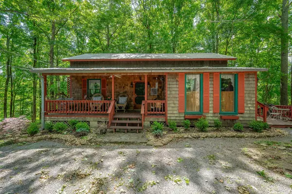 Gainesboro, TN 38562,345 Hilltop Ln