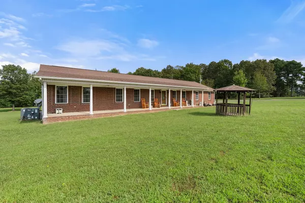 Cypress Inn, TN 38452,2562 Spain Rd