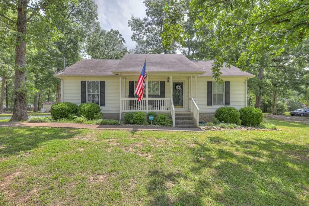 Shelbyville, TN 37160,218 Wall Street