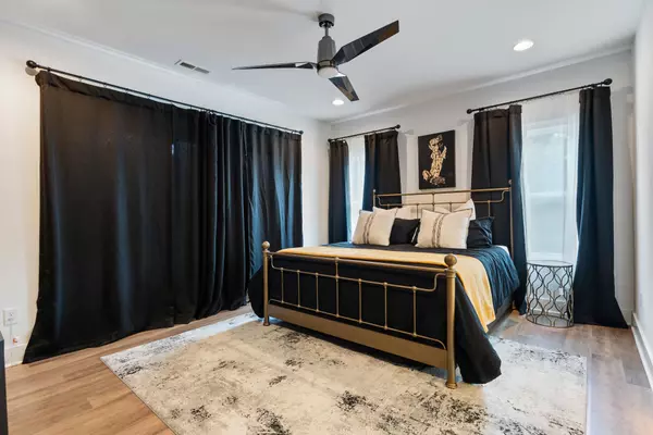 Murfreesboro, TN 37130,906 N Maple St