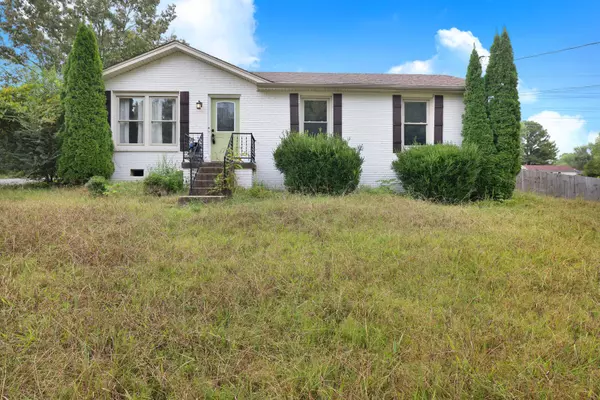 2819 Sparrow Dr, Clarksville, TN 37040