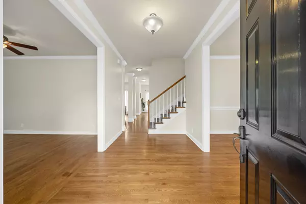 Adams, TN 37010,1013 Fox Hollow Pl