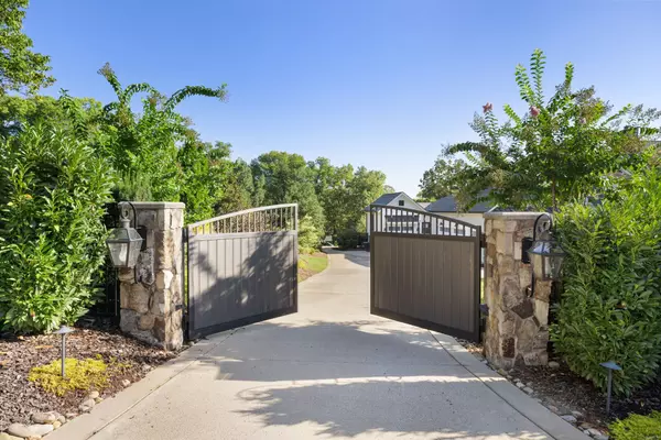 Nashville, TN 37220,5008 Brentview Ct