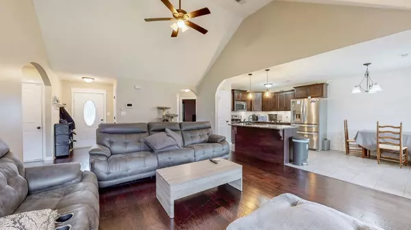 Clarksville, TN 37042,1293 Freedom Dr