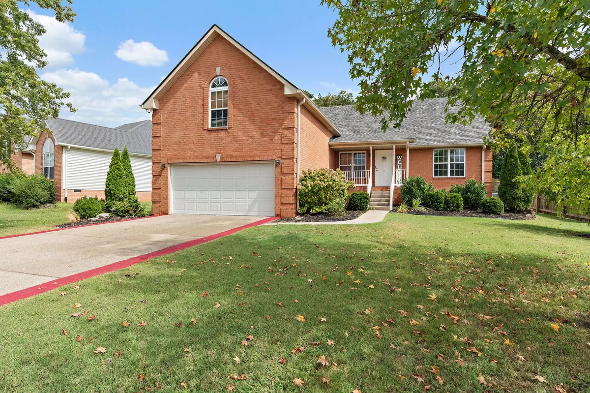 Mount Juliet, TN 37122,1044 Secretariat Dr