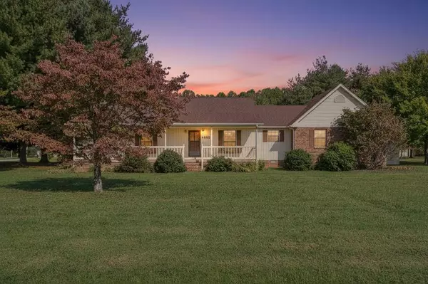 Lafayette, TN 37083,4650 Highway 52 #W