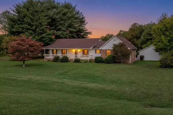 Lafayette, TN 37083,4650 Highway 52 #W