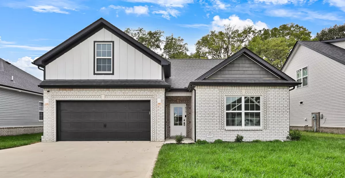 Clarksville, TN 37042,914 Vendue Ave