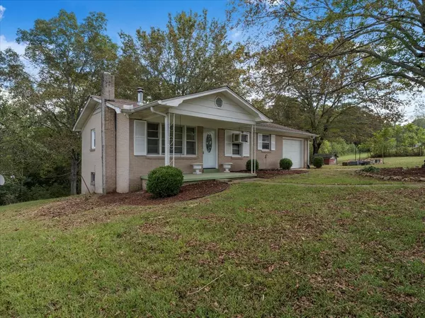 Minor Hill, TN 38473,390 Junus Jackson Hollow Rd