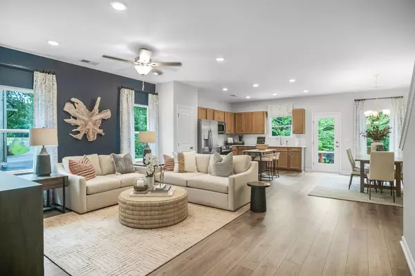 Dickson, TN 37055,122 Ironhorse Way