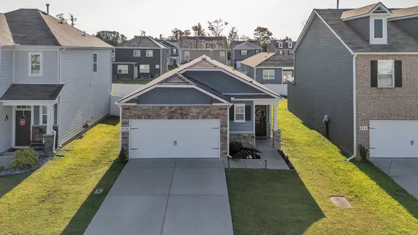 Lebanon, TN 37087,826 Long Leaf Rd