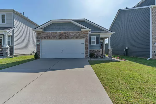 826 Long Leaf Rd, Lebanon, TN 37087