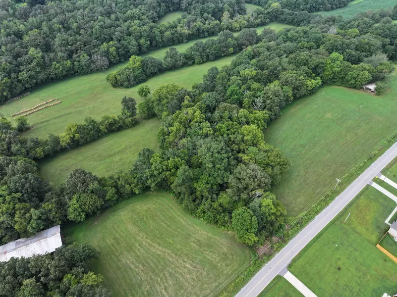 3 Rawlings Rd, Woodlawn, TN 37191