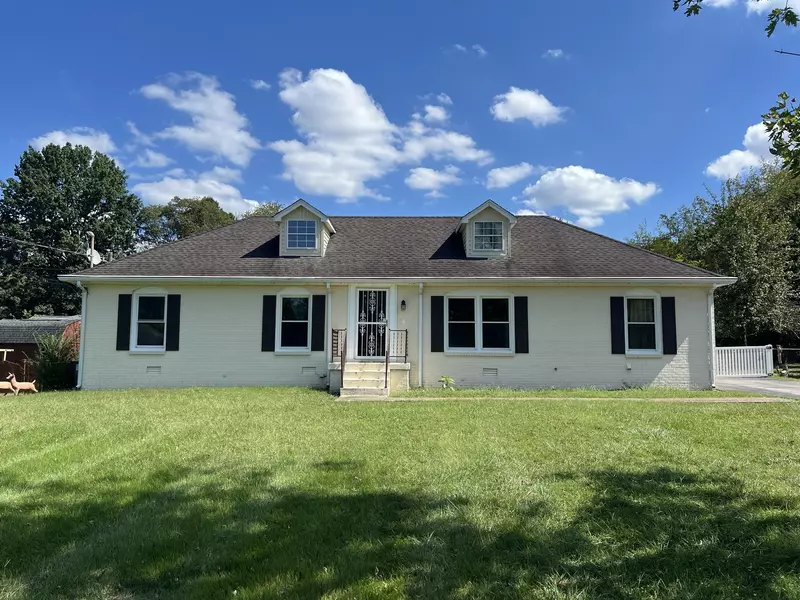 420 Ross Dr, Smyrna, TN 37167