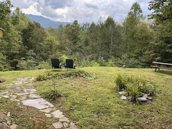 Cosby, TN 37722,5475 Otto Williams Rd