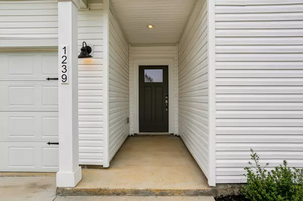 Clarksville, TN 37043,1239 Bluffton Cir