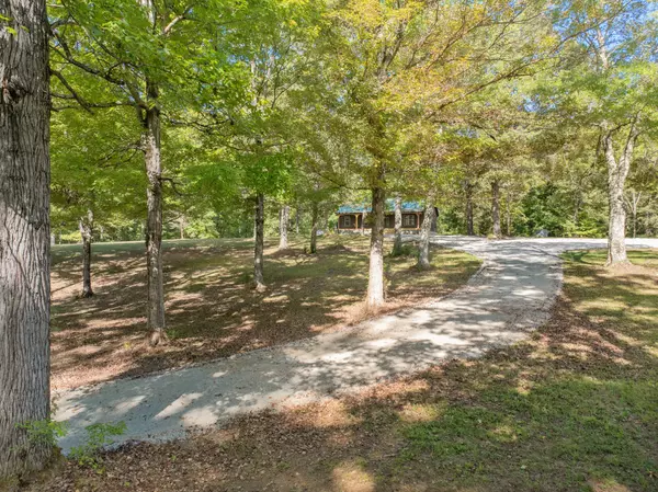 Holladay, TN 38341,448 Pauline Rd