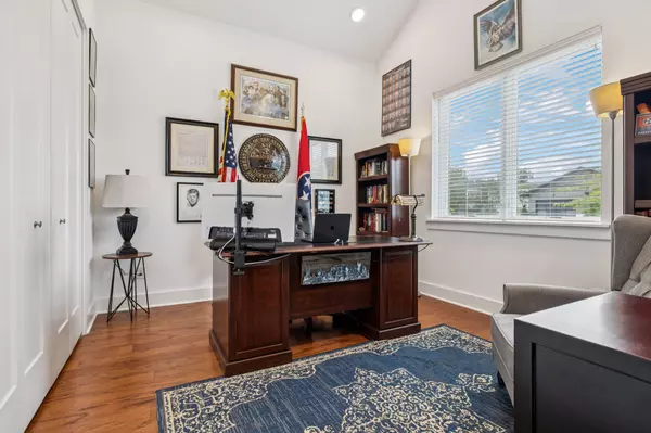 Hendersonville, TN 37075,117 Clubhouse Bay
