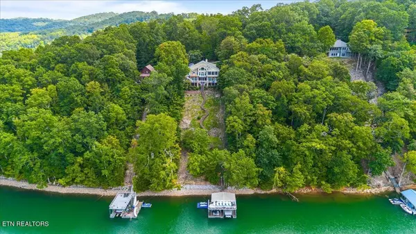 Caryville, TN 37714,1304 N Shorewood Lane