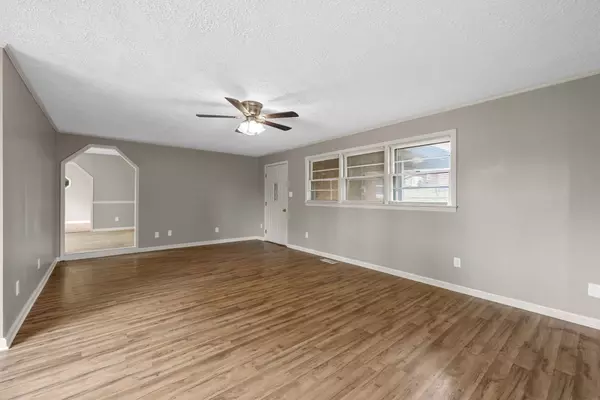 Hopkinsville, KY 42240,315 Wayne Dr