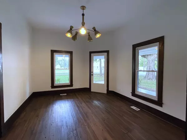 Petersburg, TN 37144,401 College St