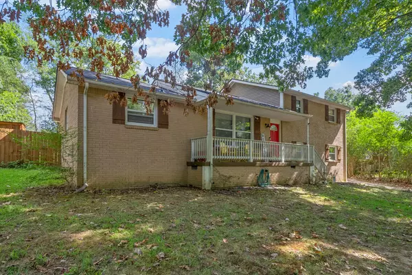 Clarksville, TN 37042,115 Meadowbrook Dr