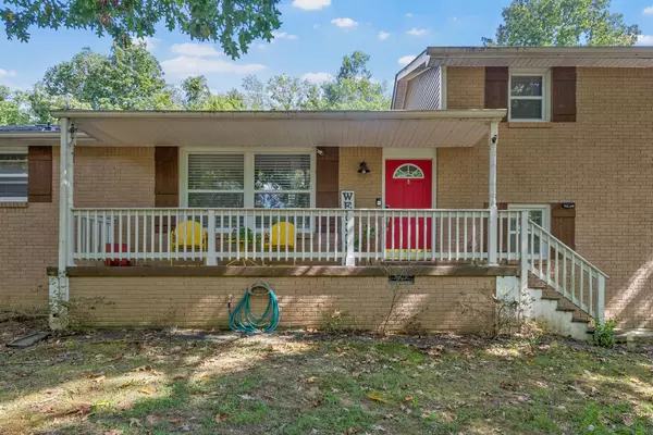 Clarksville, TN 37042,115 Meadowbrook Dr