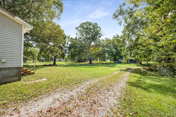 Manchester, TN 37355,670 Old McMinnville Hwy