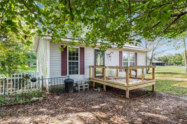 Manchester, TN 37355,670 Old McMinnville Hwy