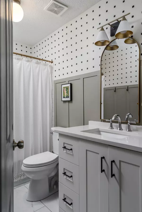 Nashville, TN 37211,5313 Old Village Rd