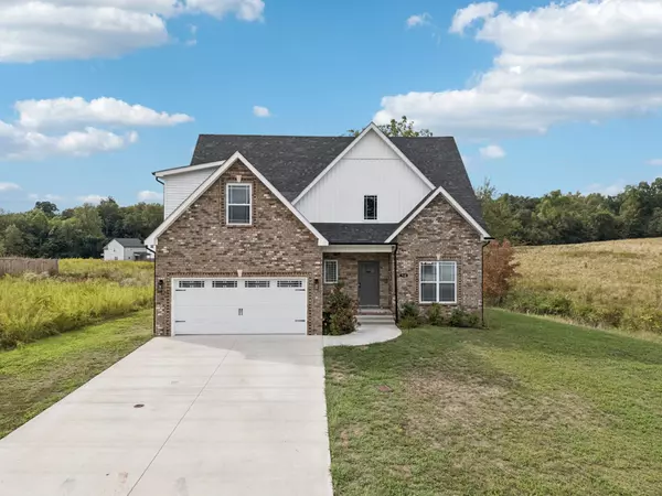 710 Eva Agnes Ave, Clarksville, TN 37042