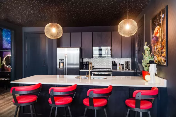 Nashville, TN 37210,245 Hermitage Ave #406