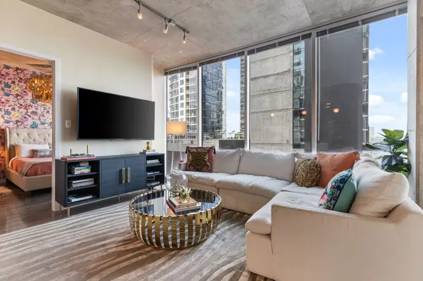 Nashville, TN 37201,301 Demonbreun St #914