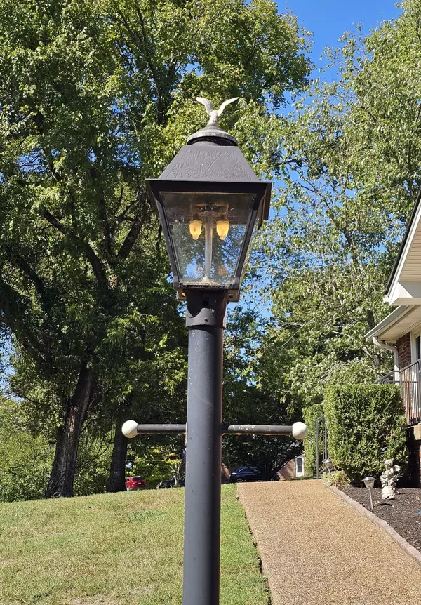 Mount Juliet, TN 37122,316 River Dr